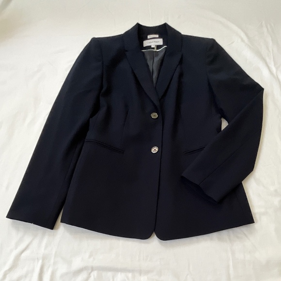 Calvin Klein Jackets & Blazers - NWOT CALVIN KLEIN Stretch Fitted Blazer Size 2 Navy Blue